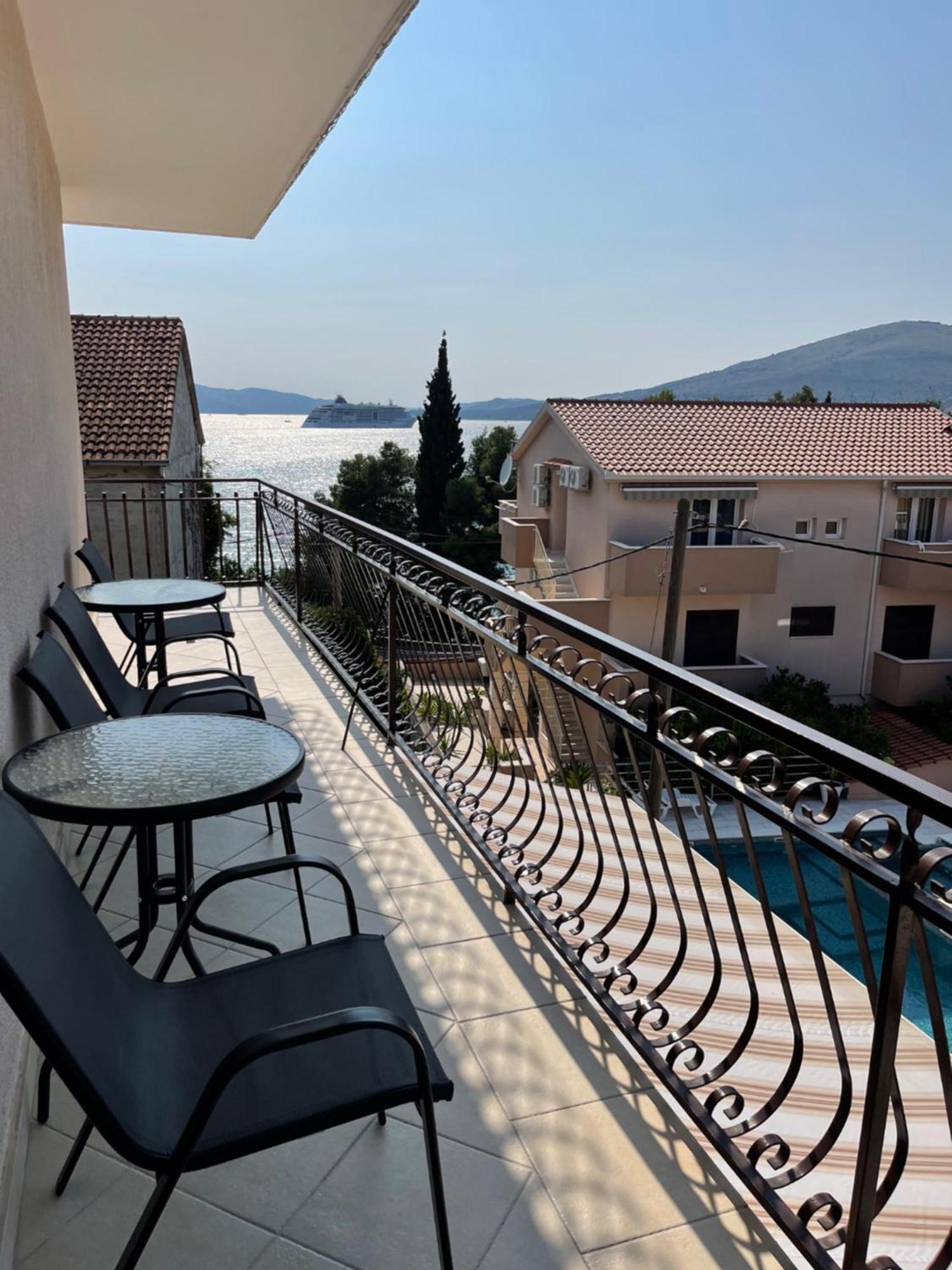 Villa Petra Trogir Exterior foto